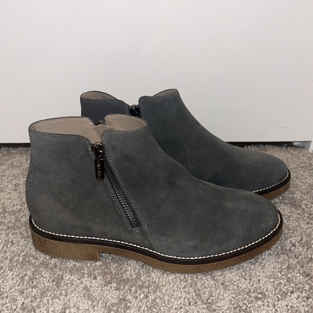 ITALEAU Women’s Waterproof Foliana Booties, Size 37.5 (7) - Picture 5 of 10
